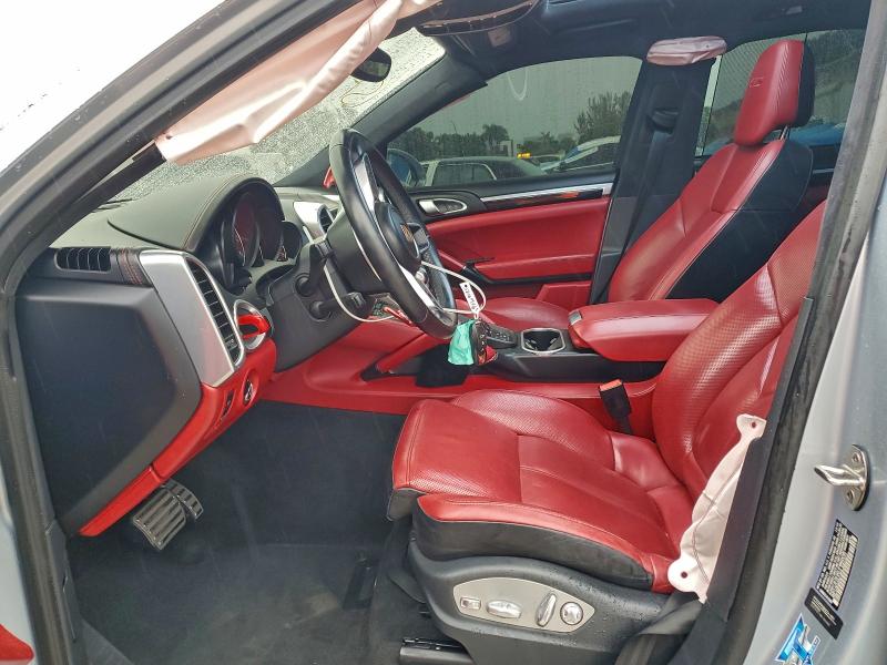 Photo 7 from auction – 2017 PORSCHE CAYENNE with VIN WP1AD2A23HLA82321