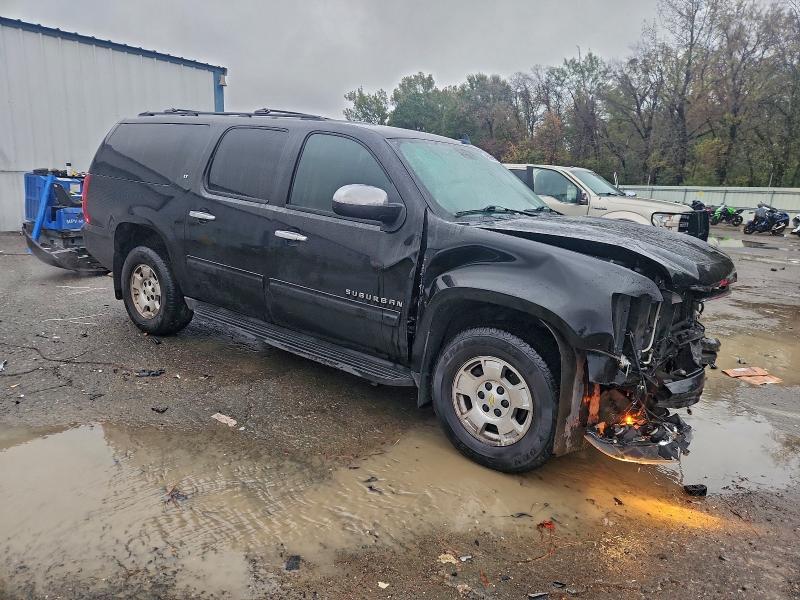 Foto 4 de la subasta – 2011 CHEVROLET SUBURBAN C con VIN 1GNSCJE04BR391271