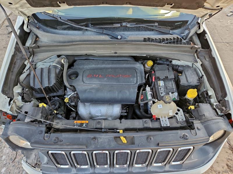 Photo 12 from auction – 2016 JEEP RENEGADE L with VIN ZACCJBBT5GPD33053