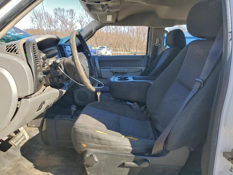 Photo 7 from auction – 2010 CHEVROLET SILVERADO with VIN 1GB4KZBK0AF142205