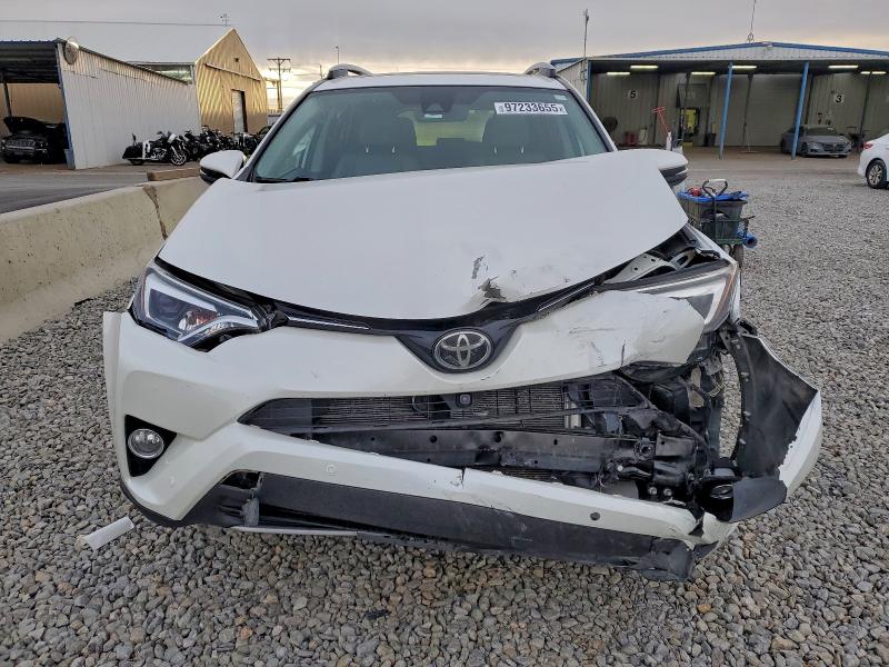 Photo 5 from auction – 2017 TOYOTA RAV4 with VIN 2T3DFREV2HW552485