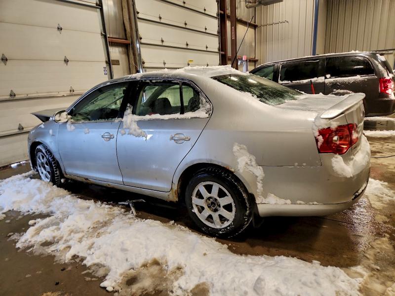 Photo 2 from auction – 2007 VOLKSWAGEN JETTA WOLF with VIN 3VWEF71K17M184155