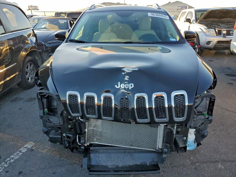 Photo 5 from auction – 2017 JEEP CHEROKEE L with VIN 1C4PJLCS4HW585717