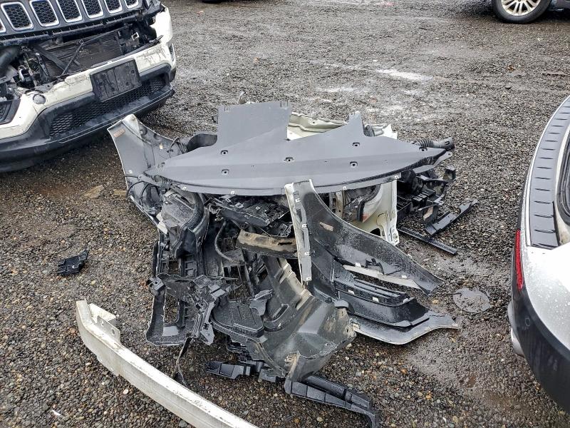 Photo 13 from auction – 2021 FORD EXPLORER with VIN 1FMSK8FH8MGA96788