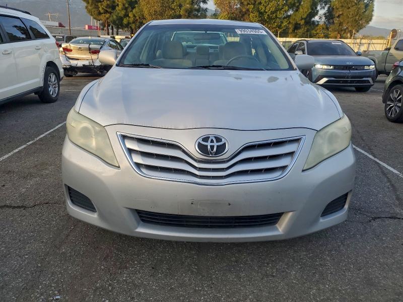 Photo 5 from auction – 2010 TOYOTA CAMRY BASE with VIN 4T1BF3EK2AU010828