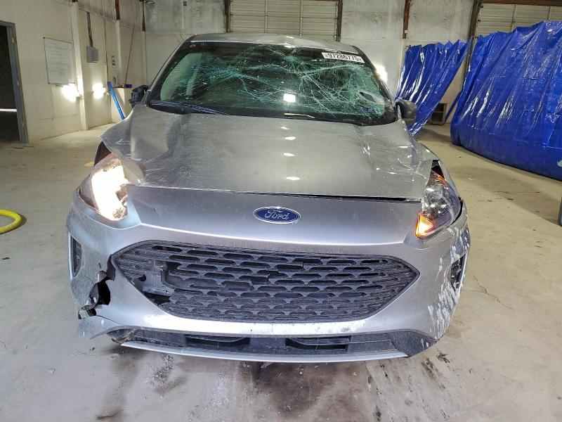 Photo 5 from auction – 2022 FORD ESCAPE with VIN 1FMCU9F60NUB37100