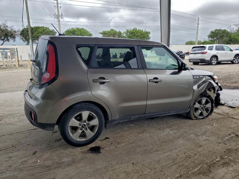 Photo 3 from auction – 2019 KIA SOUL with VIN KNDJN2A29K7021716