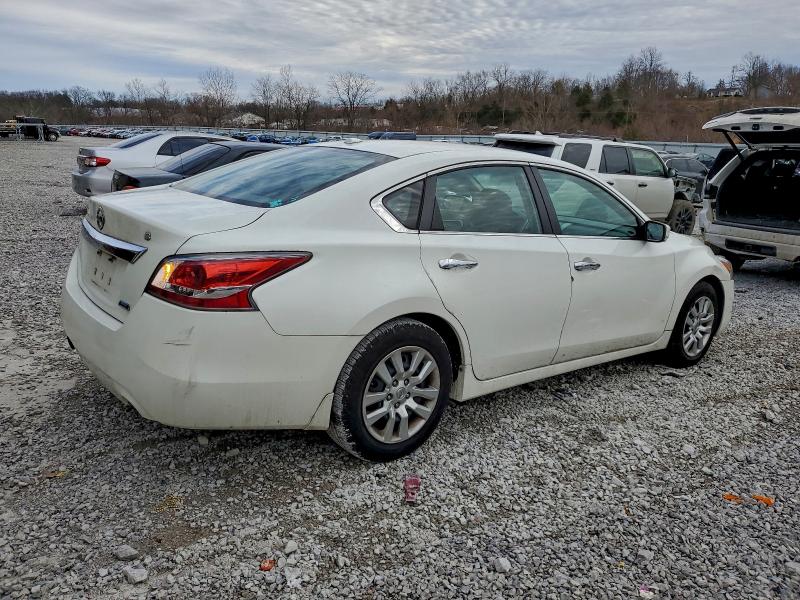 Photo 3 from auction – 2014 NISSAN ALTIMA 2.5 with VIN 1N4AL3AP6EN259486