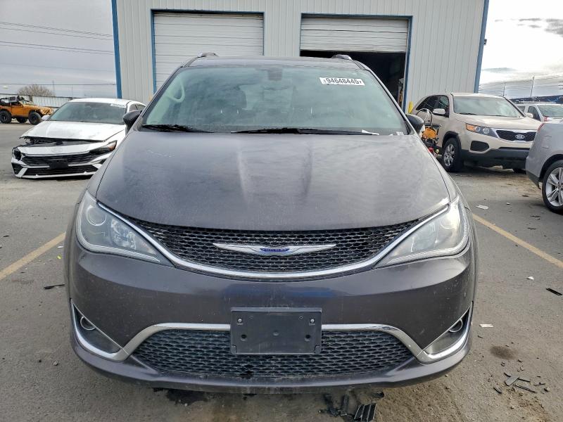 Photo 5 from auction – 2019 CHRYSLER PACIFICA T with VIN 2C4RC1BG0KR624792