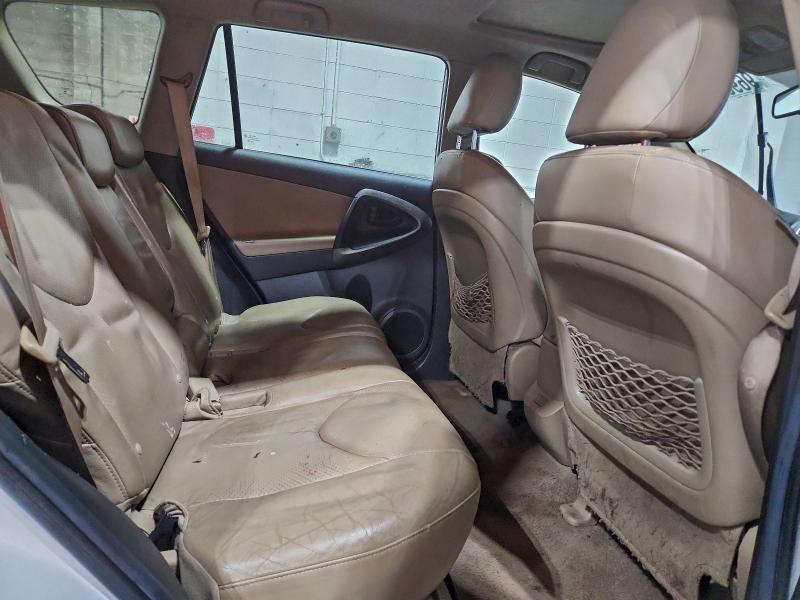 Photo 11 from auction – 2010 TOYOTA RAV4 LIMIT with VIN 2T3DF4DV2AW042857