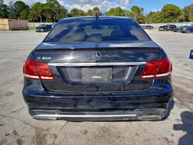 Photo 6 from auction – 2016 MERCEDES-BENZ E 350 with VIN WDDHF5KB8GB254718