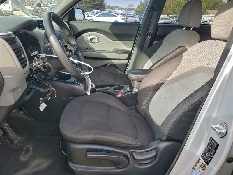 Photo 7 from auction – 2016 KIA SOUL with VIN KNDJN2A28G7822564