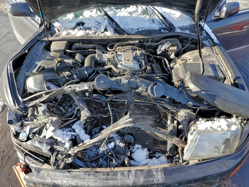 Photo 11 from auction – 1996 LEXUS LS 400 with VIN JT8BH22F6T0042996