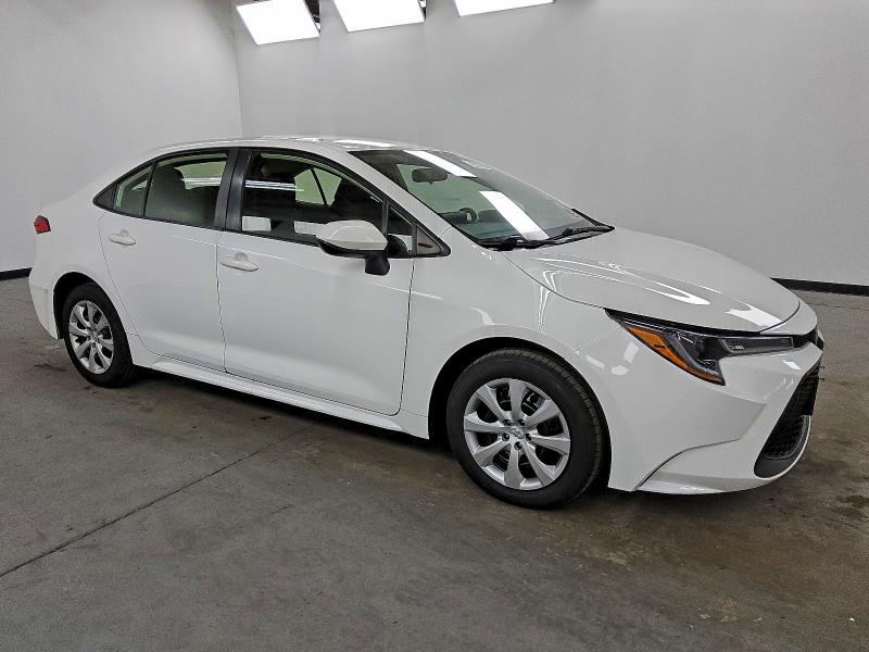 Photo 4 from auction – 2020 TOYOTA COROLLA LE with VIN JTDEPRAE1LJ035922