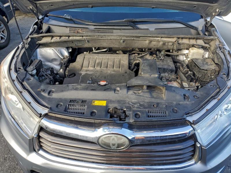 Фото 12 с аукциона – 2016 TOYOTA HIGHLANDER с VIN 5TDDKRFH9GS350327