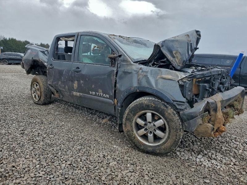 Photo 4 from auction – 2010 NISSAN TITAN XE with VIN 1N6AA0EC2AN322676