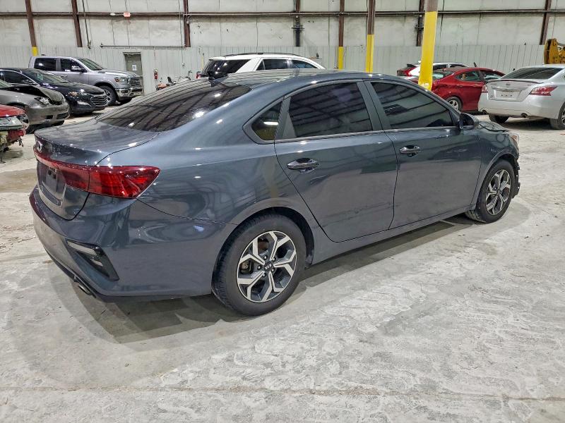 Photo 3 from auction – 2021 KIA FORTE FE with VIN 3KPF24ADXME372407