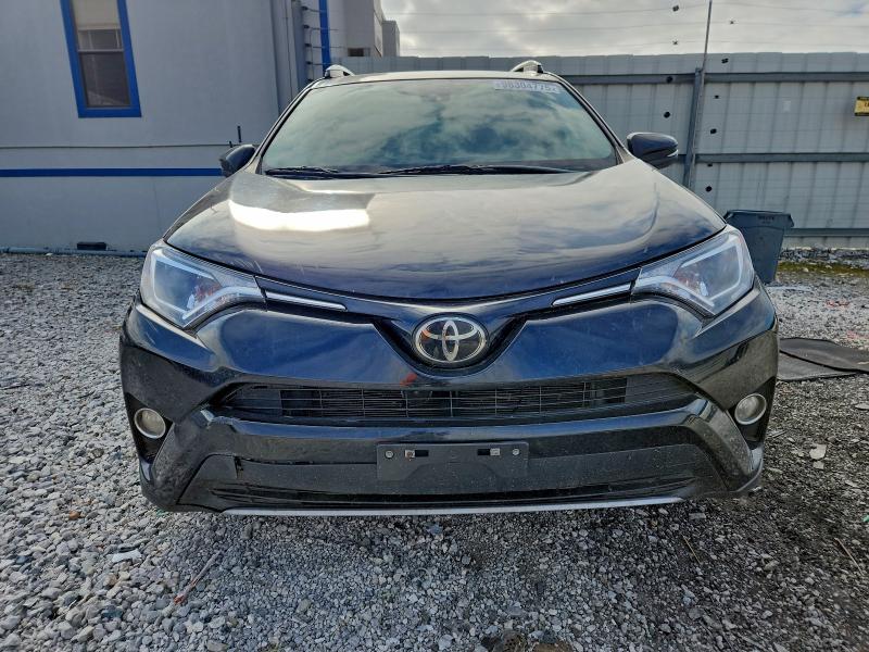 Photo 5 from auction – 2018 TOYOTA RAV4 ADVEN with VIN 2T3RFREVXJW742143