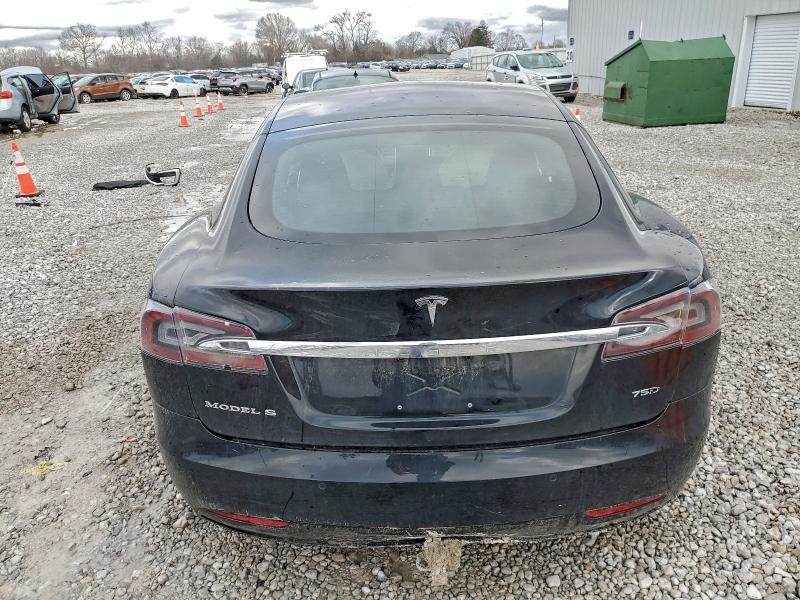 Photo 6 from auction – 2017 TESLA MODEL S with VIN 5YJSA1E27HF192245