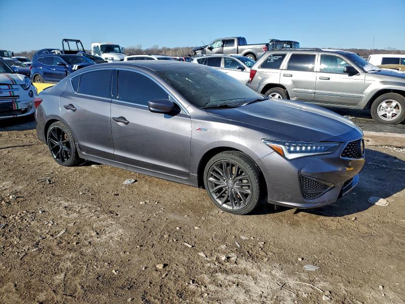 Photo 4 from auction – 2019 ACURA ILX PREMIU with VIN 19UDE2F82KA014752
