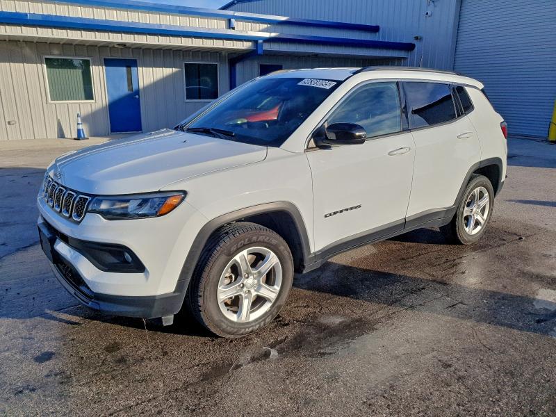 JEEP COMPASS LA 2024 with VIN 3C4NJDBN3RT599186 - Photo from auction