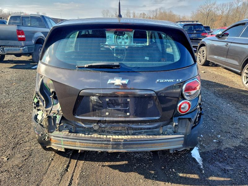 Photo 6 from auction – 2014 CHEVROLET SONIC LT with VIN 1G1JC6SG3E4149617