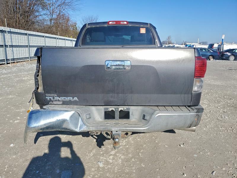 Photo 6 from auction – 2012 TOYOTA TUNDRA CRE with VIN 5TFEY5F19CX125828