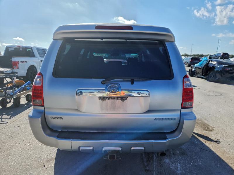 Photo 6 from auction – 2006 TOYOTA 4RUNNER SR with VIN JTEZU14R968046054
