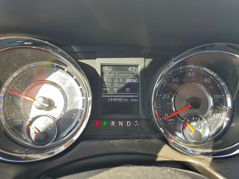 Photo 9 from auction – 2012 CHRYSLER TOWN & COU with VIN 2C4RC1CG7CR137699
