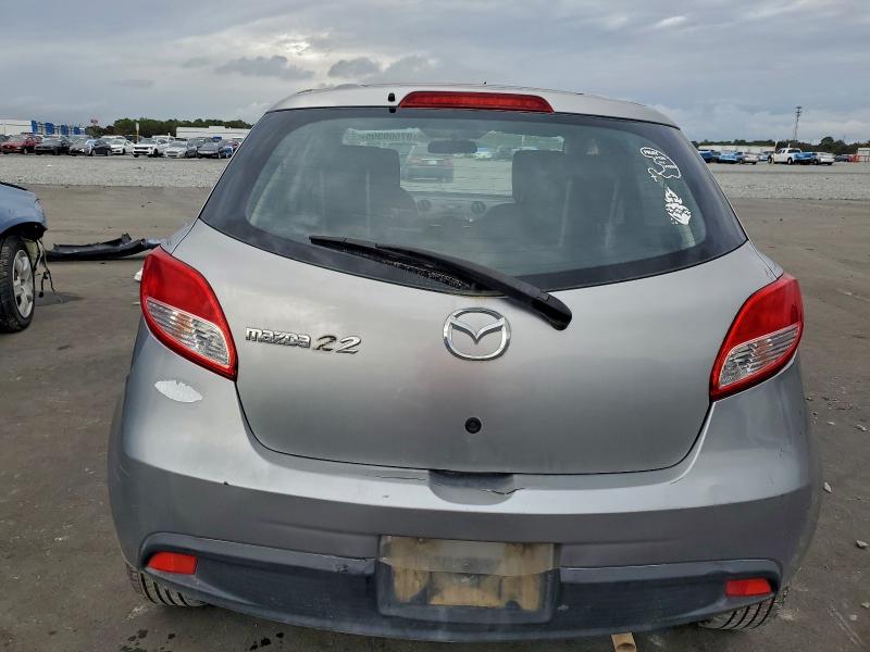 Photo 6 from auction – 2013 MAZDA MAZDA2 with VIN JM1DE1KYXD0152997