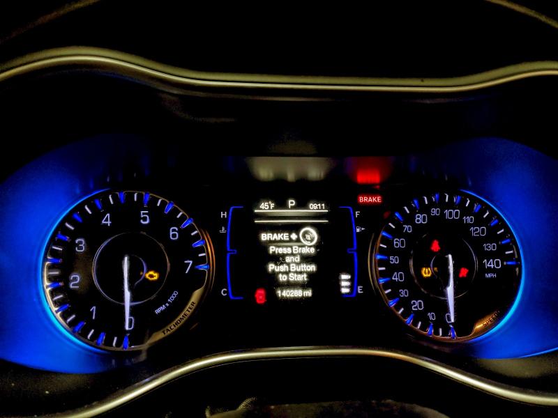 Photo 9 from auction – 2015 CHRYSLER 200 LIMITE with VIN 1C3CCCAB8FN674306