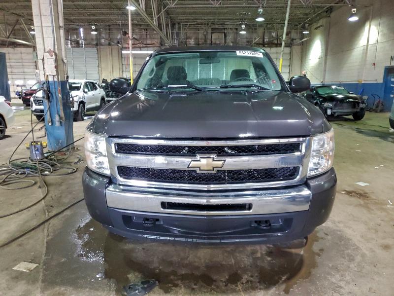 Photo 5 from auction – 2011 CHEVROLET SILVERADO with VIN 1GCNKPEA5BZ325185