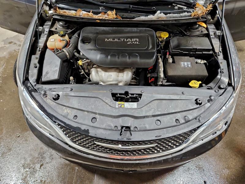 Photo 11 from auction – 2015 CHRYSLER 200 LIMITE with VIN 1C3CCCAB0FN596071