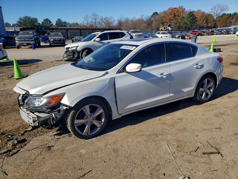 Photo 1 from auction – 2014 ACURA ILX 20 PRE with VIN 19VDE1F53EE009696