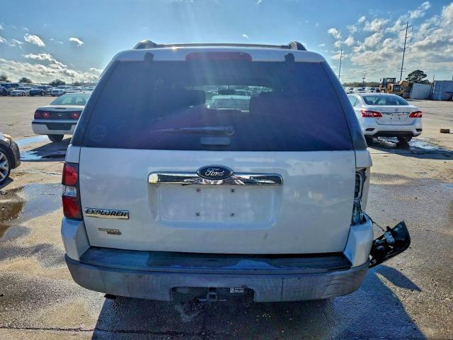Photo 6 from auction – 2006 FORD EXPLORER X with VIN 1FMEU62E56UA82875