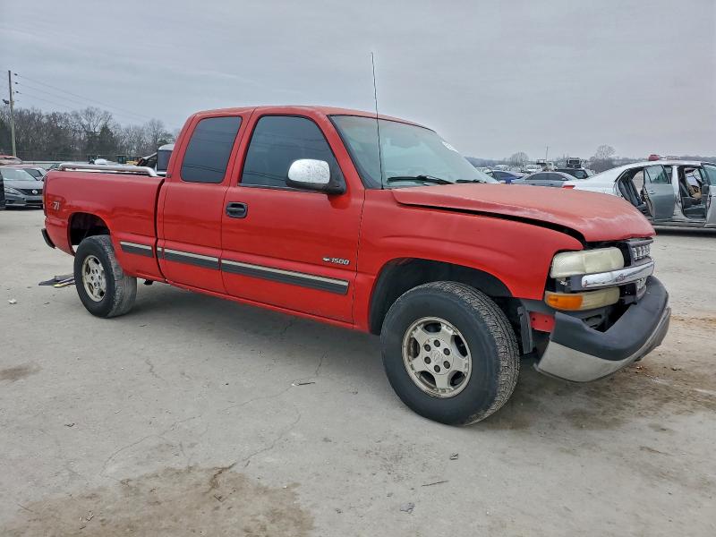 Photo 4 from auction – 2000 CHEVROLET SILVERADO with VIN 1GCEK19T4YE356033