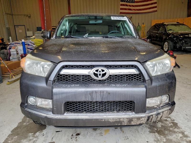 Photo 5 from auction – 2011 TOYOTA 4RUNNER SR with VIN JTEBU5JR6B5033867