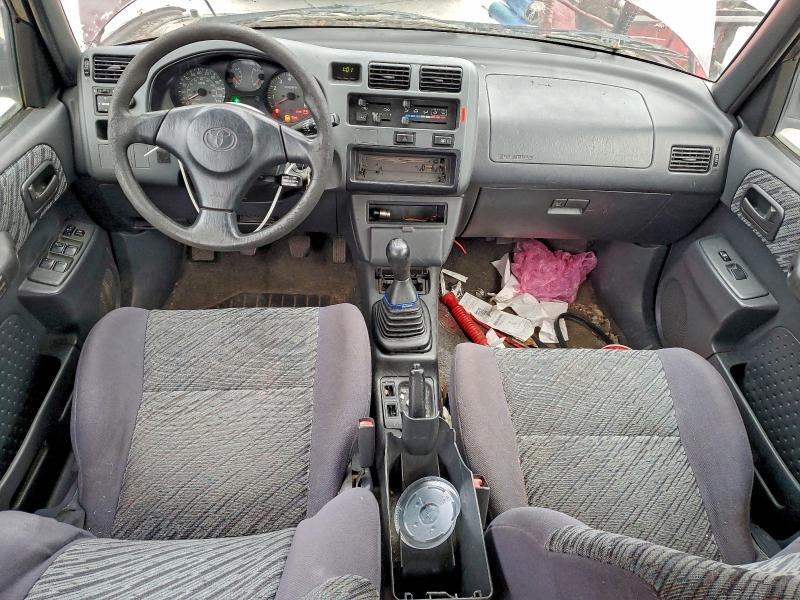 Photo 8 from auction – 2000 TOYOTA RAV4 with VIN JT3GP10V4Y0046698