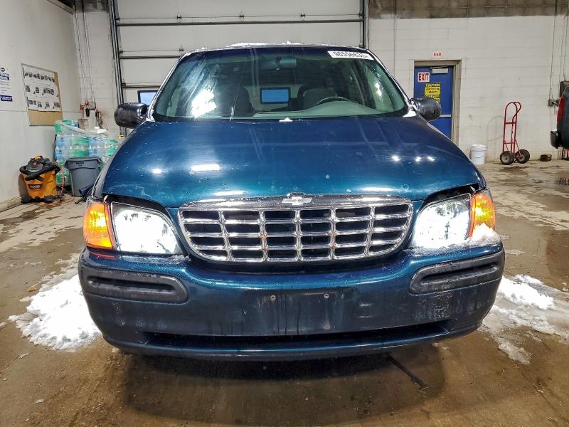 Photo 5 from auction – 1999 CHEVROLET VENTURE with VIN 1GNDX03E6XD309342