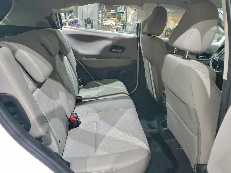 Photo 11 from auction – 2017 HONDA HR-V LX with VIN 3CZRU5H30HM717394