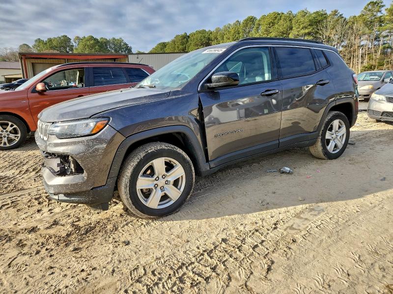 JEEP COMPASS LA 2022 con VIN 3C4NJDBBXNT153570 - Foto de la subasta