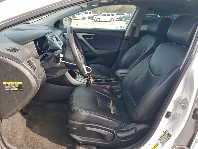Photo 7 from auction – 2012 HYUNDAI ELANTRA GL with VIN 5NPDH4AE1CH107044