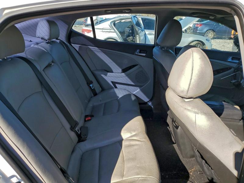 Photo 10 from auction – 2015 KIA OPTIMA EX with VIN 5XXGN4A76FG435535