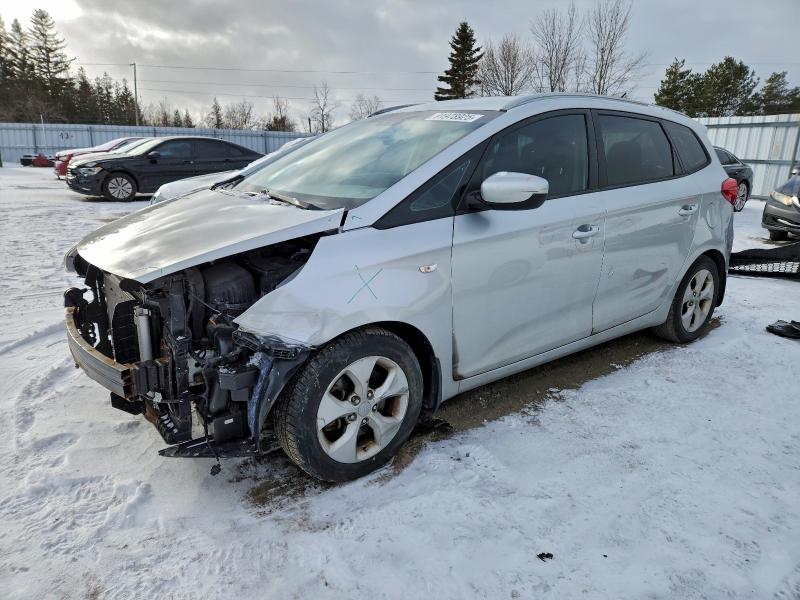 KIA RONDO 2016 with VIN KNAHT8A37G7125500 - Photo from auction