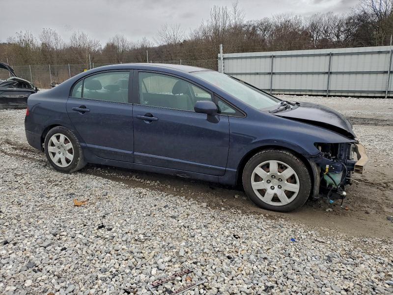Photo 4 from auction – 2011 HONDA CIVIC LX with VIN 2HGFA1F53BH533315