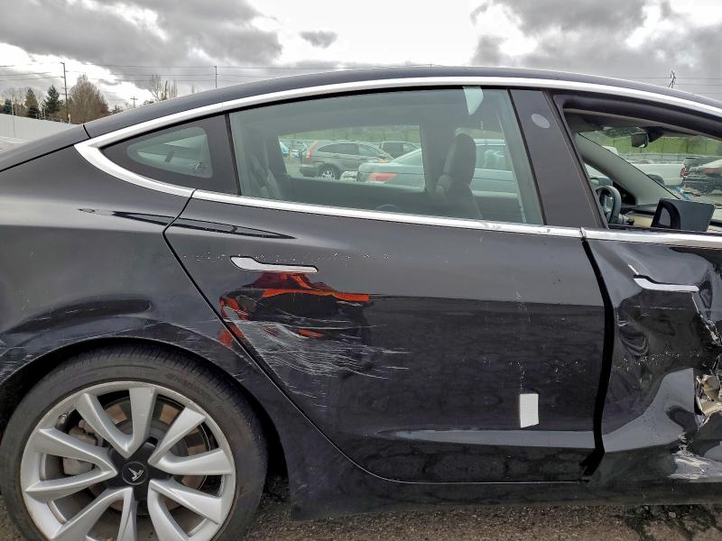 Photo 10 from auction – 2020 TESLA MODEL 3 with VIN 5YJ3E1EB9LF600682