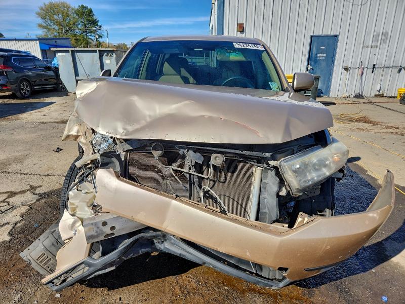 Photo 5 from auction – 2011 TOYOTA HIGHLANDER with VIN 5TDZA3EH1BS016633
