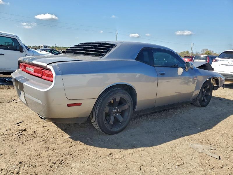 Photo 3 from auction – 2014 DODGE CHALLENGER with VIN 2C3CDYAG3EH214595