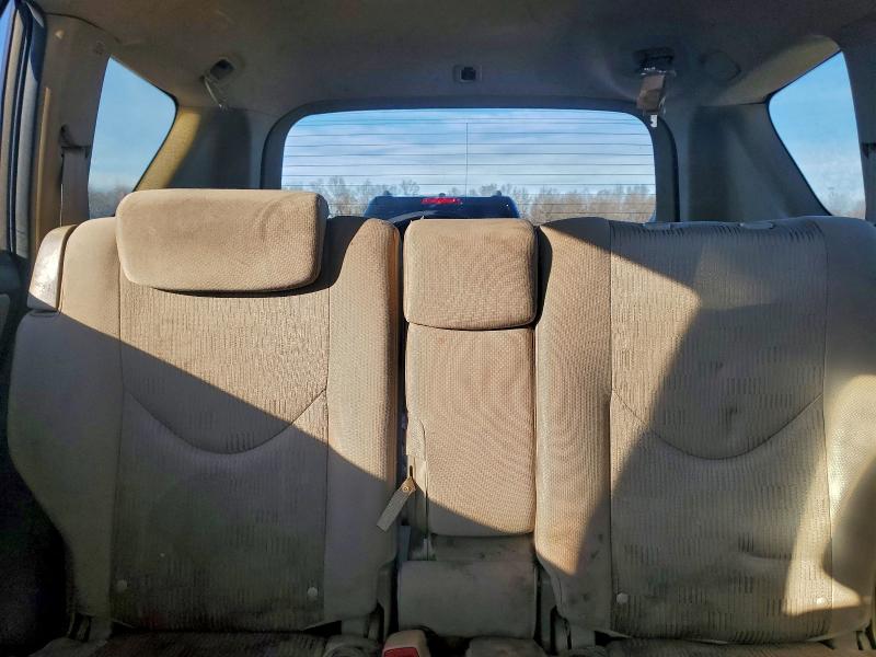 Photo 10 from auction – 2010 TOYOTA RAV4 with VIN JTMBF4DV2A5031999