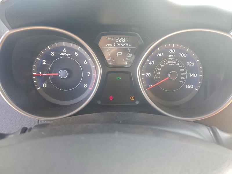 Photo 9 from auction – 2012 HYUNDAI ELANTRA with VIN 5NPDH4AEXCH084668